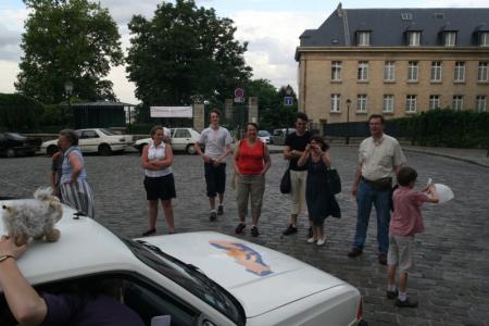 Les admirateurs sont là...